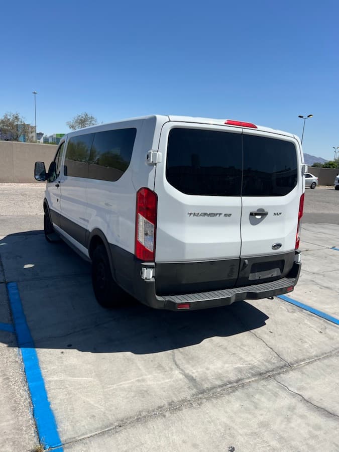 2019 Ford Transit 150 XLT Luxury 10 Seat Van thumbnail 4