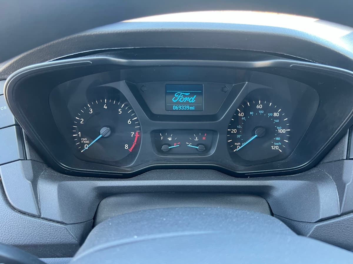 2019 Ford Transit 150 XLT 8 Passenger Medium Roof thumbnail 12