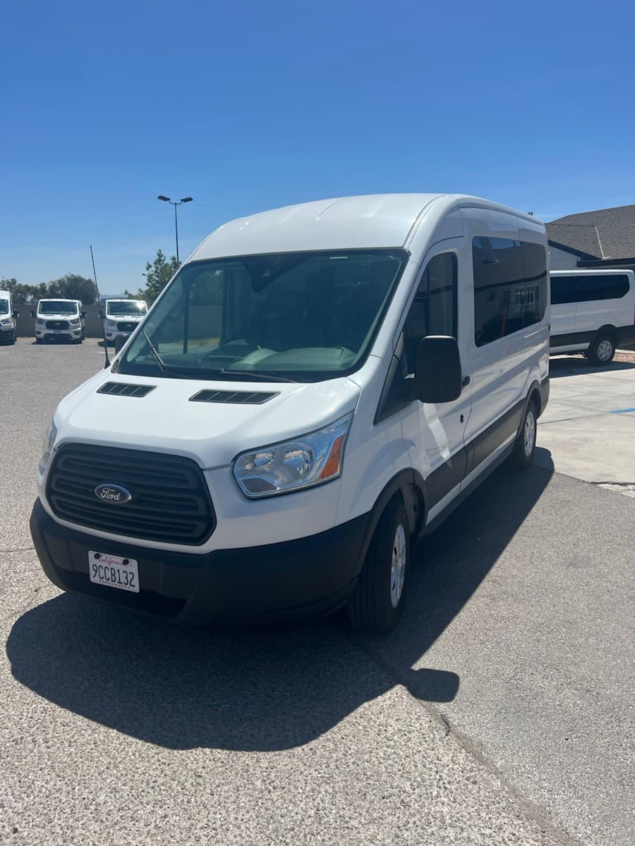 2019 Ford Transit 150 XLT 8 Passenger Medium Roof exterior photo